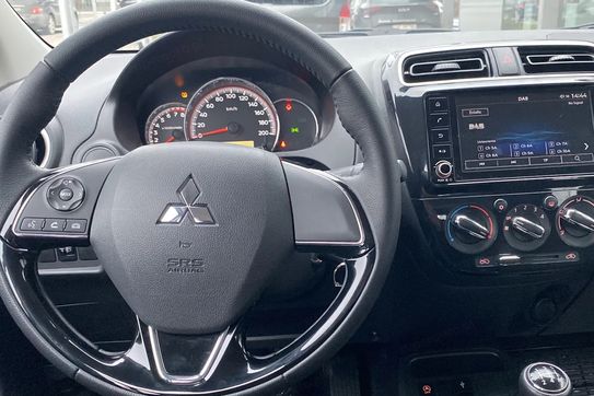 Mitsubishi Space Star 1.2 AS&G Invite SDA