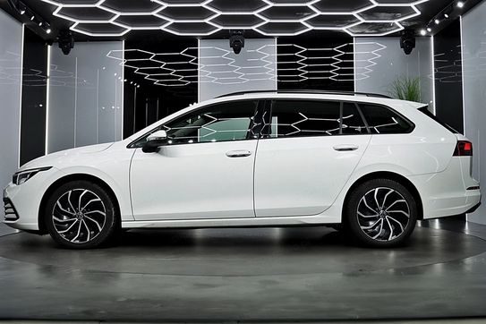 Volkswagen Golf VIII 2.0 TDI Life