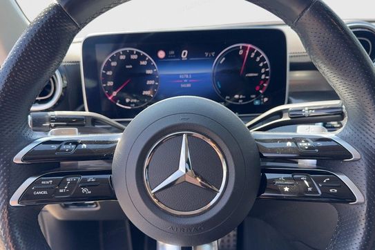 Mercedes Klasa C 300 e 4MATIC AMG Line