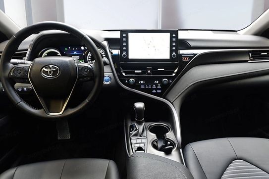 Toyota Camry 2.5 Hybrid Prestige