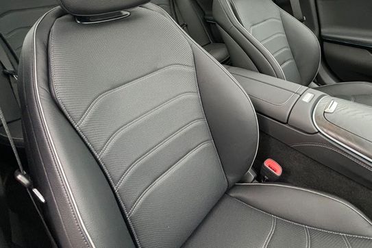 Mercedes Klasa E 220 d 4-Matic AMG Estate