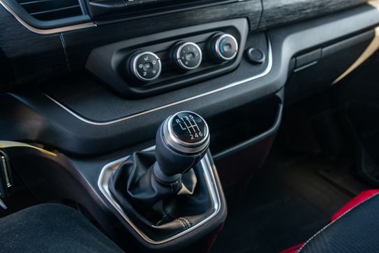 Renault Trafic L2H1 Zabudowa Brygadowa