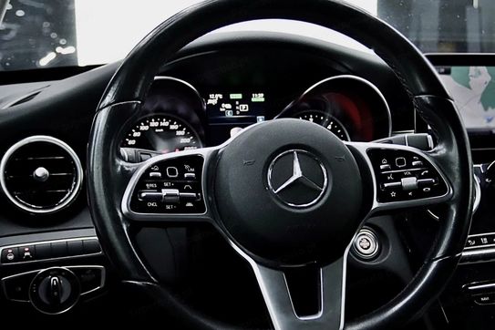 Mercedes Klasa C 300 de 9G-TRONIC