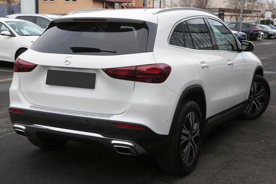 Mercedes GLA 200 Progressive