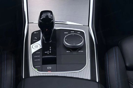 BMW Seria 3 318i M Sport aut