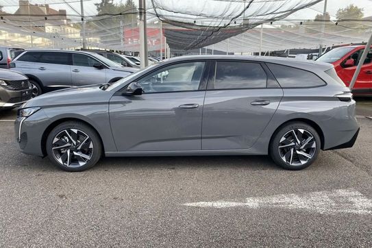 Peugeot 308 Allure EAT8 1.5 BlueHDi