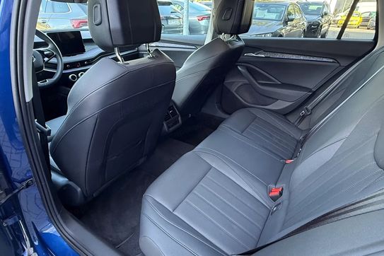 Skoda Superb 2.0 Tdi Scr Selection Dsg