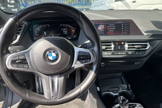 BMW Seria 2 216d M Sport