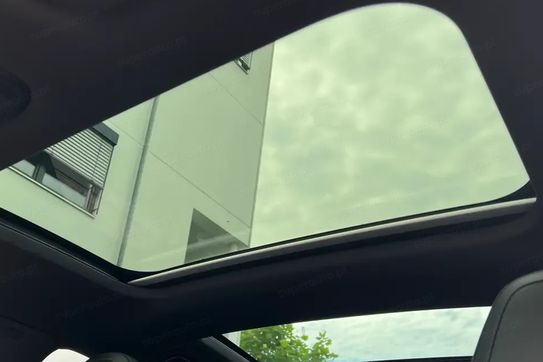 Porsche Panamera 4 E-Hybrid