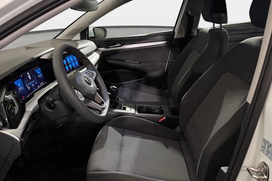 Volkswagen Golf VIII TSI