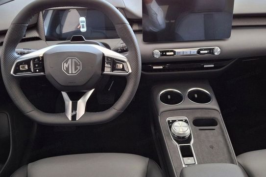 MG MGS5 49kWh Standard Range RWD Exclusive