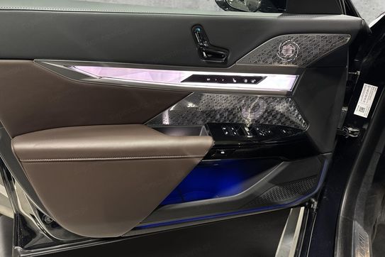 BMW i7 105.7kWh xDrive60