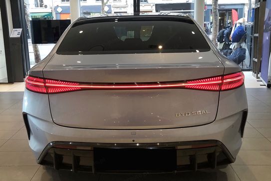 BYD Seal 6 DM-i Design