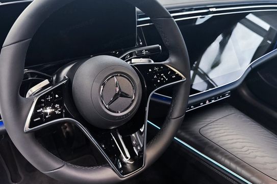 Mercedes Klasa E 220 d 4-Matic Exclusive