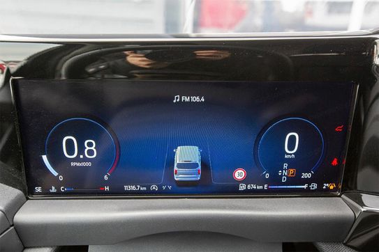 Ford Tourneo Custom L2H1 Titanium AT