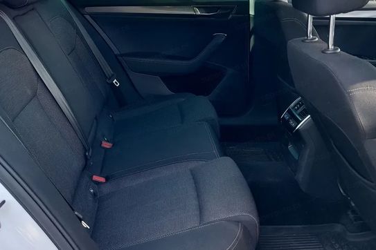 Skoda Superb 2.0 TDI Style DSG