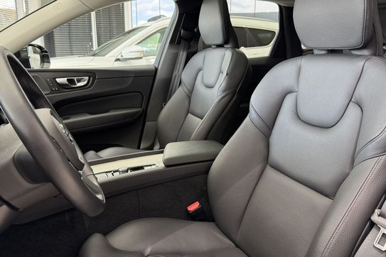Volvo XC60 B5 B AWD Inscription aut