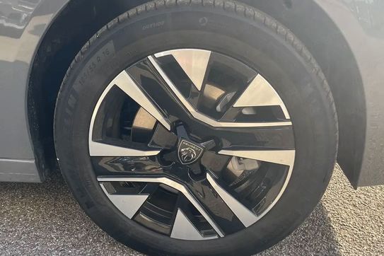 Peugeot 208 Allure 1.2 PureTech