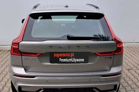 Volvo XC60 B5 B AWD Plus Dark