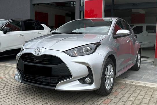 Toyota Yaris Comfort 1.5 Hybrid