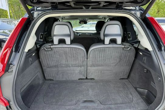 Volvo XC90 T8 AWD Plug-In Hybrid Ultimate Dark 7os