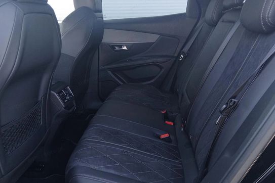 Peugeot 3008 2.0 BlueHDi GT S&S EAT8