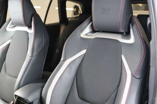 Toyota Corolla 2.0 Hybrid Dynamic