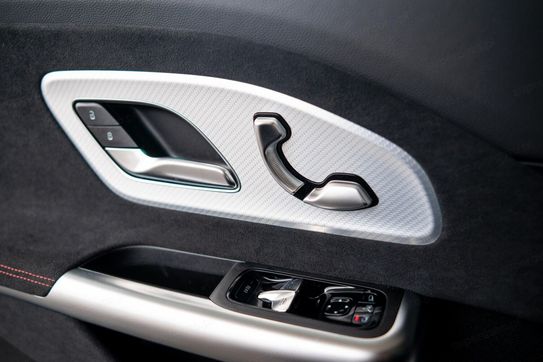 Mercedes CLA 220 4MATIC AMG Line