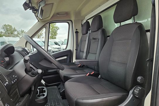 Peugeot Boxer Kontener 8EP + Winda