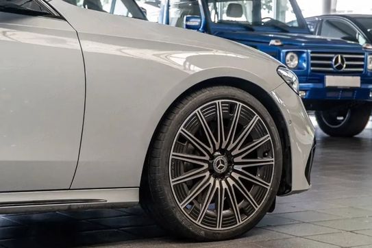 Mercedes Klasa E 220 d 4-Matic AMG