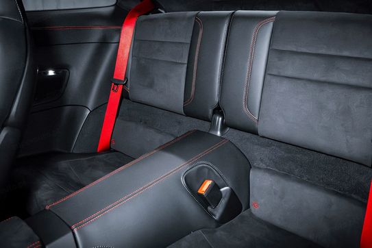 Porsche 911 Carrera 4 GTS