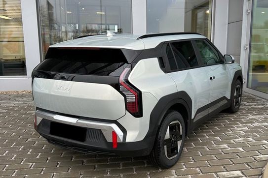 Kia EV3 81.4kWh Earth