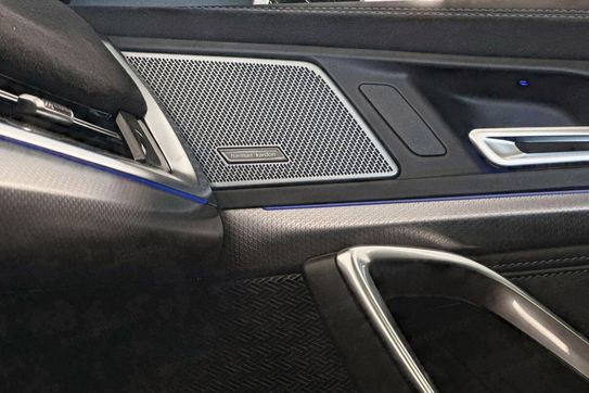 BMW iX2 eDrive20 M Sport