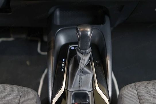 Toyota Corolla 1.8 Hybrid