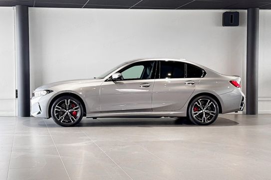 BMW Seria 3 320i xDrive M Sport
