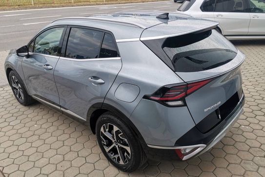 Kia Sportage 1.6 T-GDI HEV Business Line 4WD aut