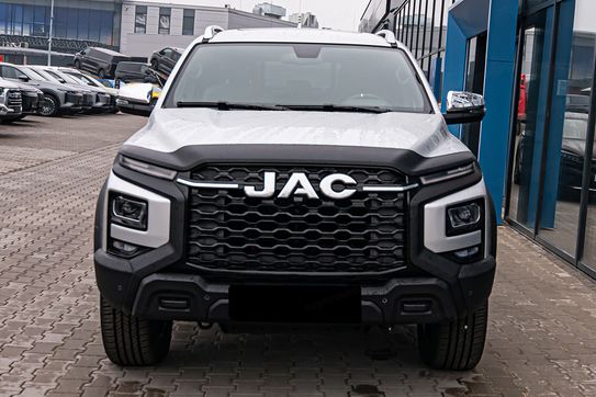 Jac T9 8AT 4x4