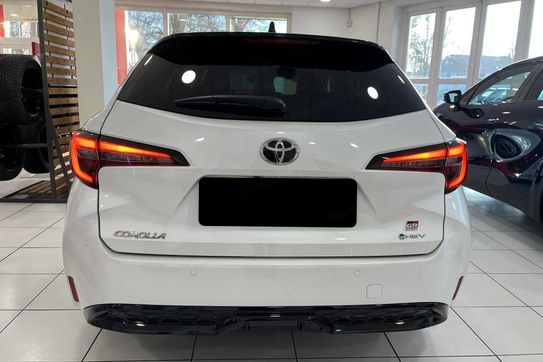 Toyota Corolla GR Sport 2.0 Hybrid Dynamic Force