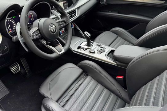 Alfa Romeo Stelvio Turbo Veloce Q4