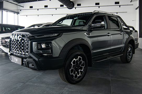 Jac T9 8AT 4x4