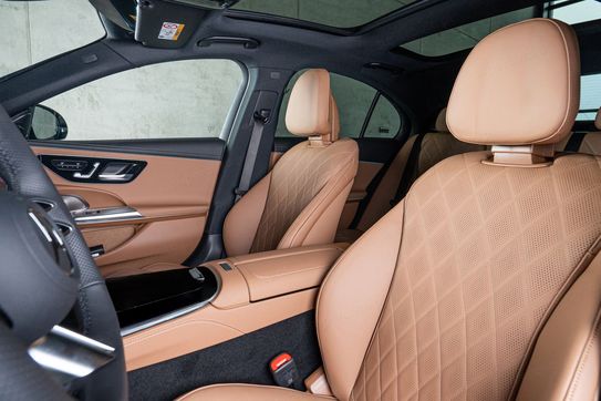 Mercedes Klasa E 220 d  4-Matic AMG