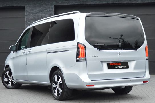 Mercedes V Klasa V250d Długi Style 9G-Tronic