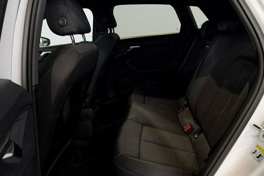 Audi A3 35 TFSI mHEV S tronic
