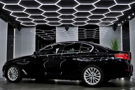 BMW Seria 5 530e iPerformance xDrive aut