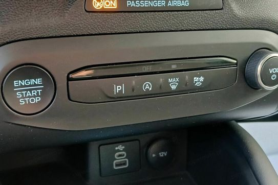 Ford Focus 1.0 EcoBoost mHEV Titanium X