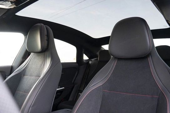 Mercedes CLA 200 AMG Line