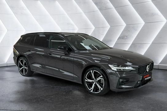 Volvo V60 B4 B Ultra Dark