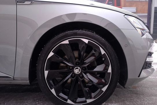 Skoda Superb 2.0 TDI SCR Sportline DSG