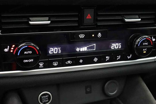 Nissan Qashqai Tekna+ Xtronic 1.3 DIG-T mHEV