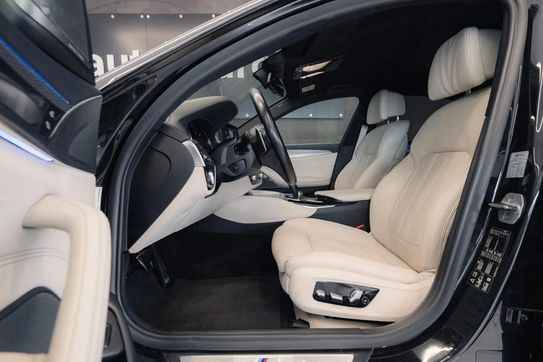 BMW Seria 5 540I Xdrive m Sport Sport